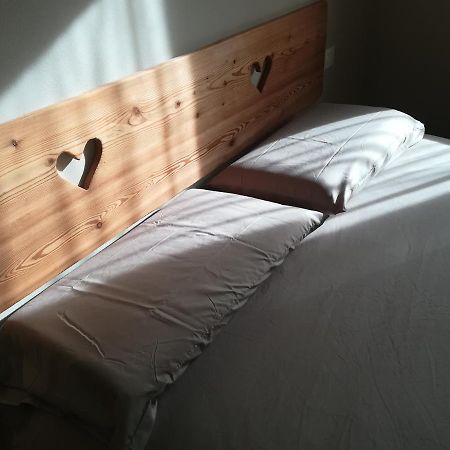 Rele B Apartman Temù Kültér fotó