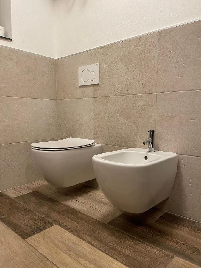 Rele B Apartman Temù Kültér fotó