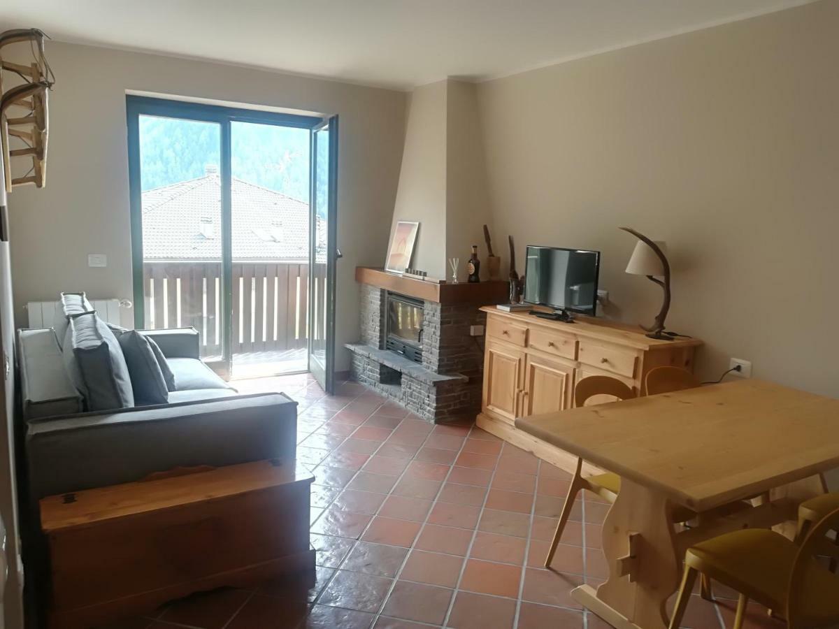 Rele B Apartman Temù Kültér fotó