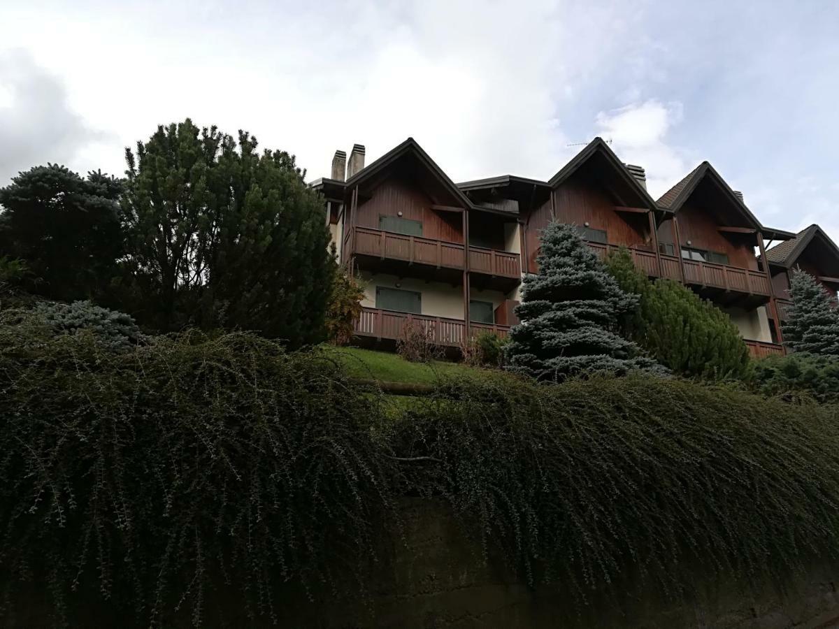 Rele B Apartman Temù Kültér fotó